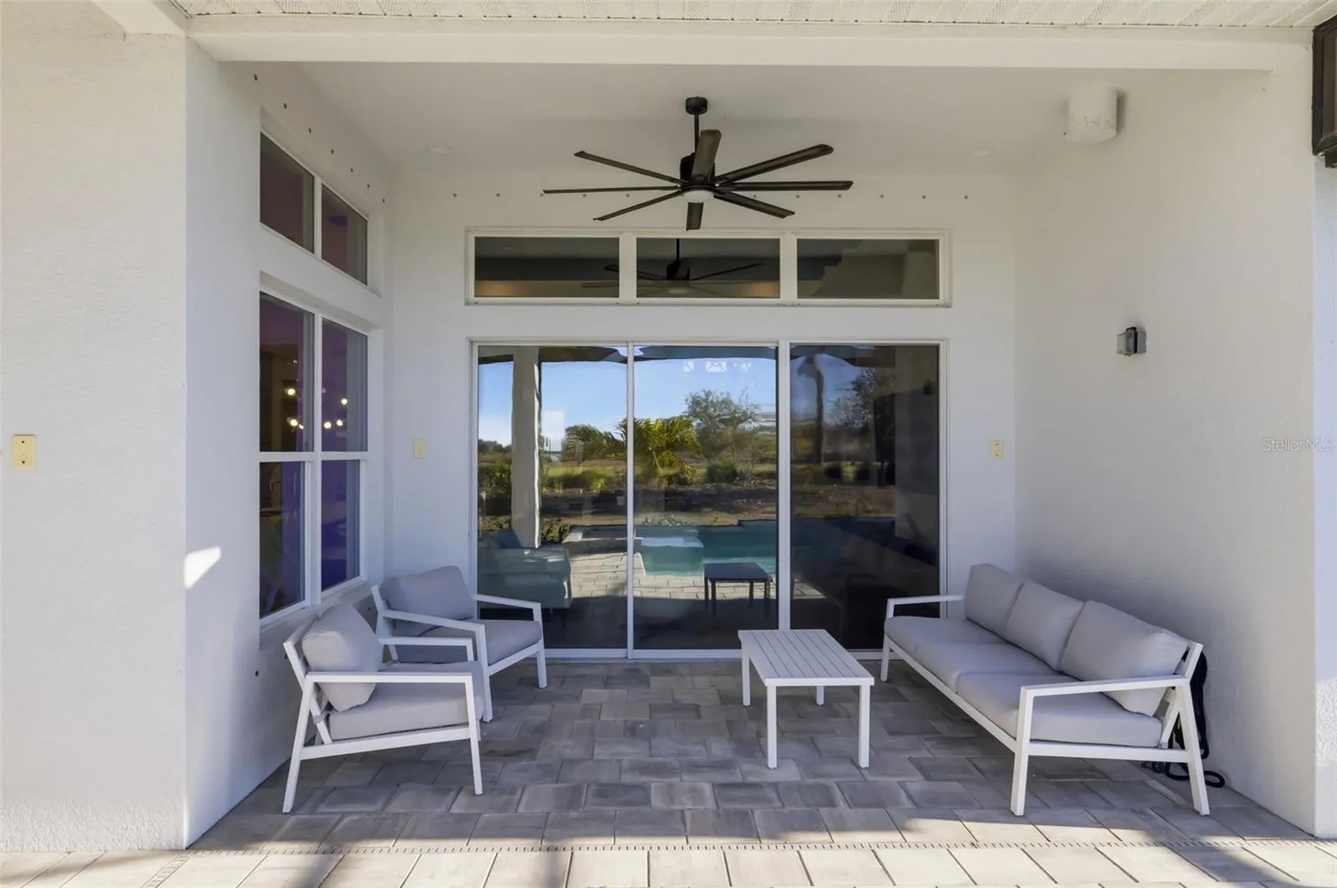 4677 Antrim Drive Sarasota FL 34240