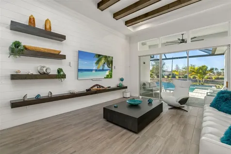 4677 Antrim Drive Sarasota FL 34240