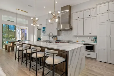 4677 Antrim Drive Sarasota FL 34240