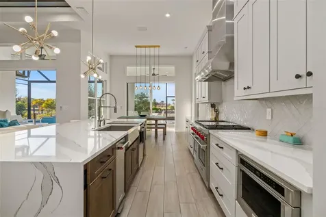 4677 Antrim Drive Sarasota FL 34240