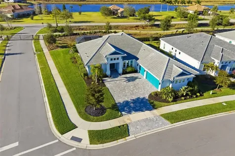 4677 Antrim Drive Sarasota FL 34240