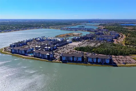 4677 Antrim Drive Sarasota FL 34240