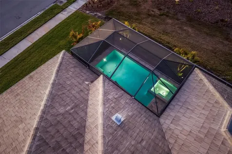4677 Antrim Drive Sarasota FL 34240
