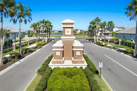 4677 Antrim Drive Sarasota FL 34240