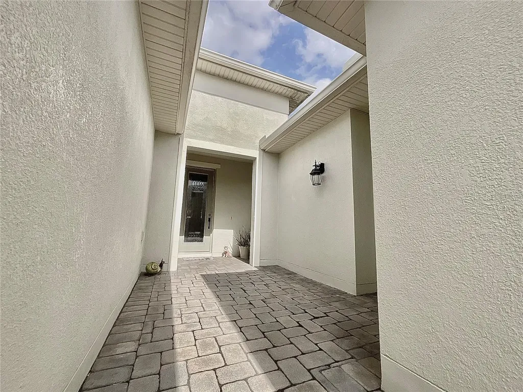 1381 Del Mar Drive Kissimmee FL 34759