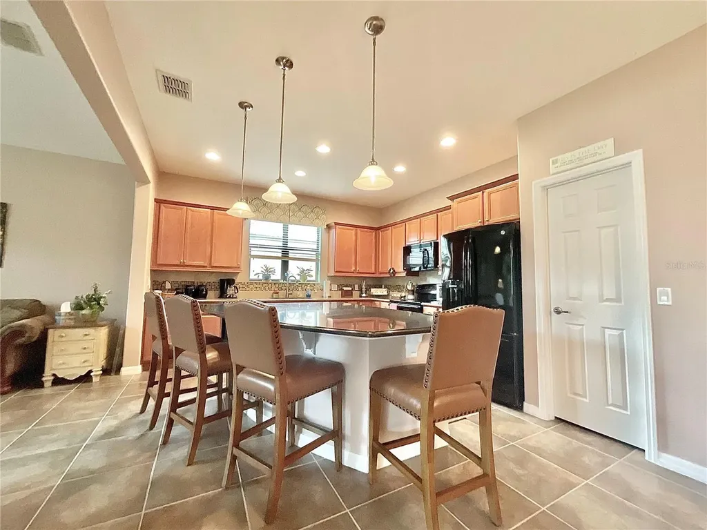 1381 Del Mar Drive Kissimmee FL 34759