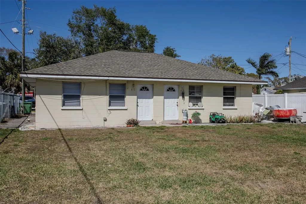 810 21st Avenue W Bradenton FL 34205