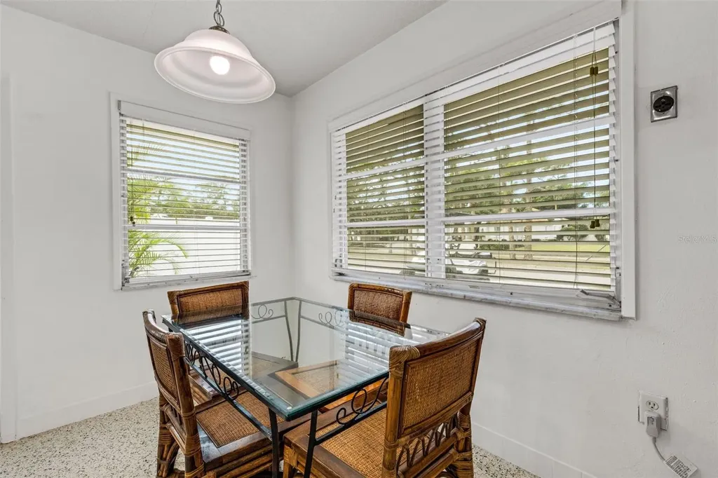 531 Granada Avenue Venice FL 34285