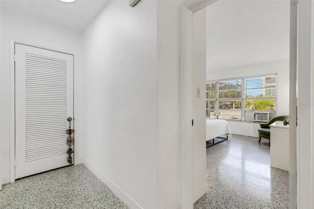 531 Granada Avenue Venice FL 34285