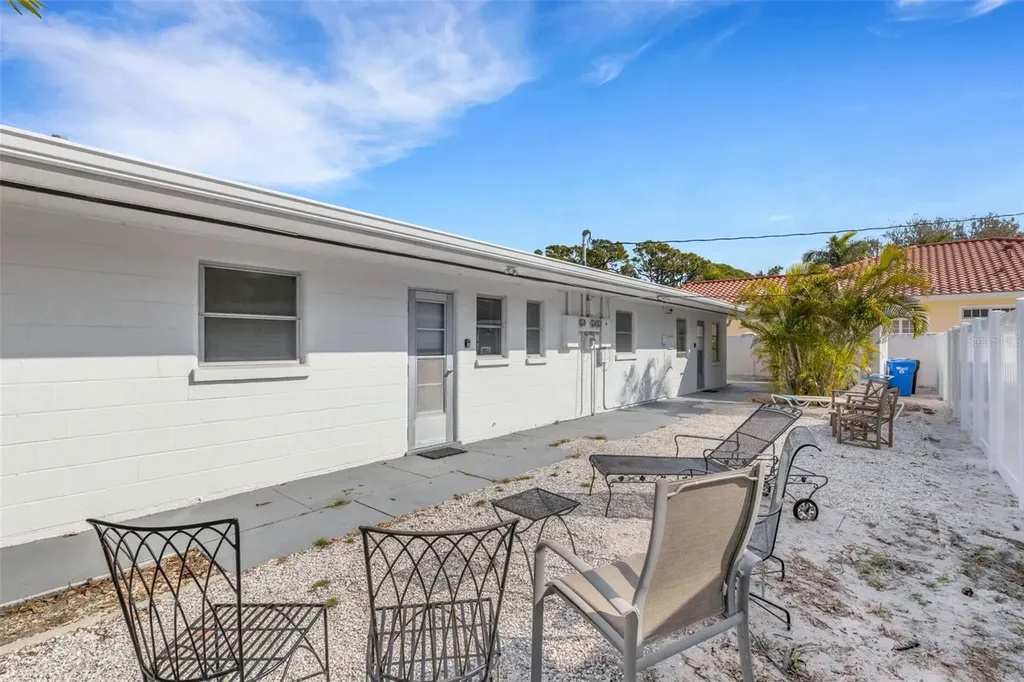 531 Granada Avenue Venice FL 34285
