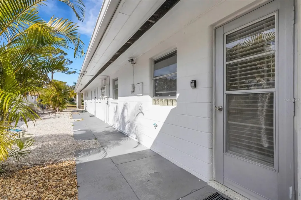 531 Granada Avenue Venice FL 34285