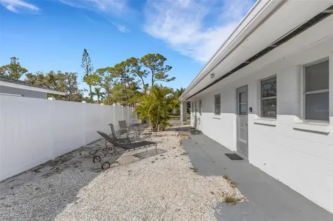 531 Granada Avenue Venice FL 34285