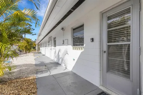 531 Granada Avenue Venice FL 34285