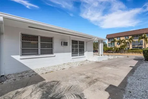 531 Granada Avenue Venice FL 34285