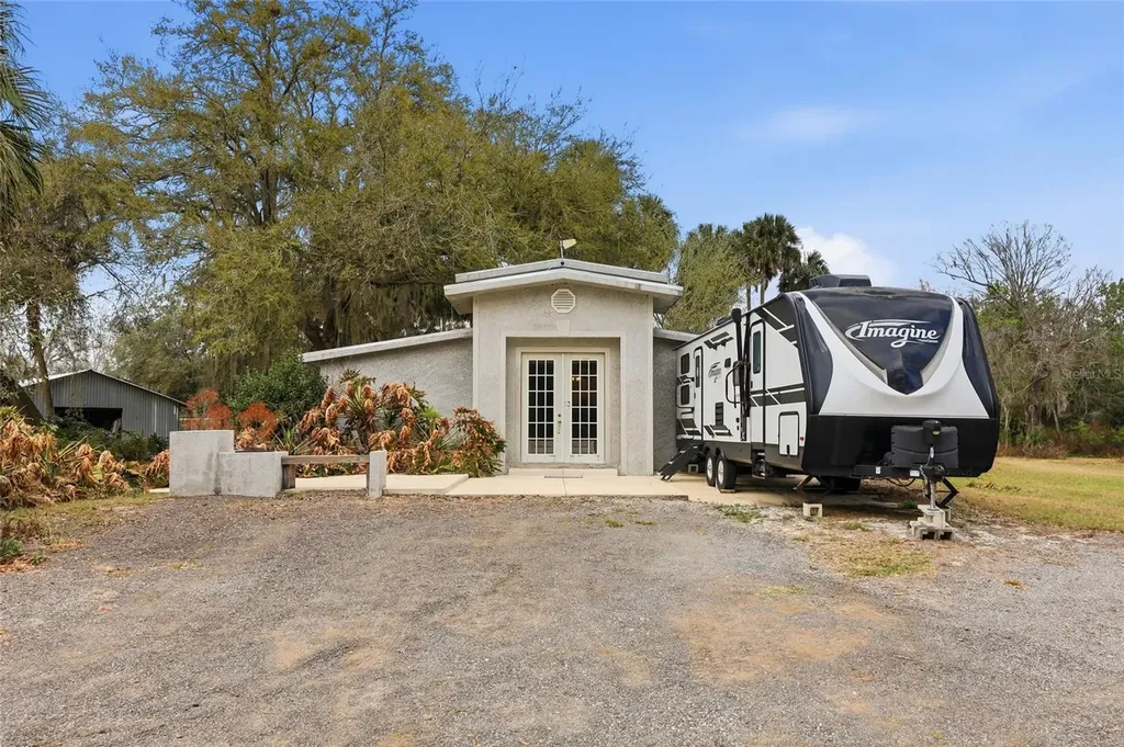 2505 Canal Road Lake Wales FL 33898