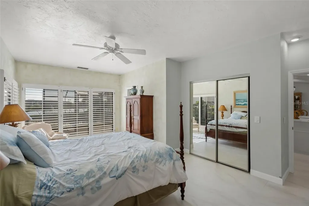 3421 Bayou Sound Longboat Key FL 34228