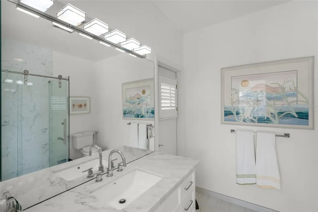 3421 Bayou Sound Longboat Key FL 34228