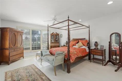 3421 Bayou Sound Longboat Key FL 34228