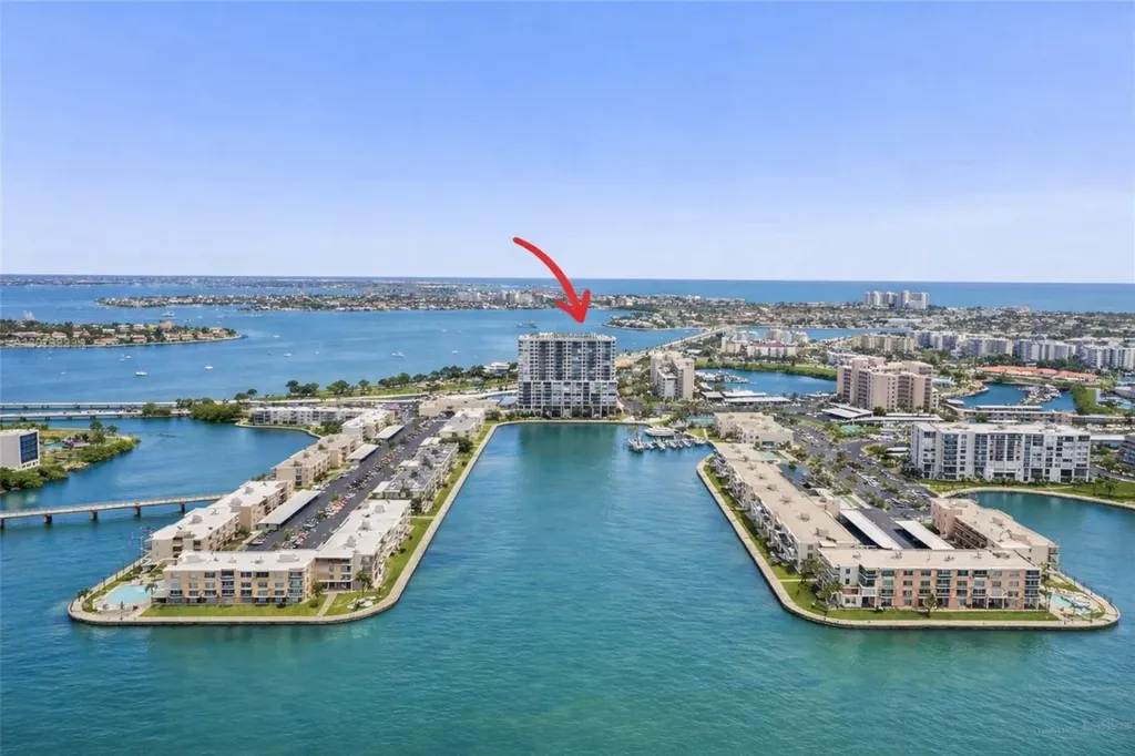 7300 Sun Island Drive S South Pasadena FL 33707