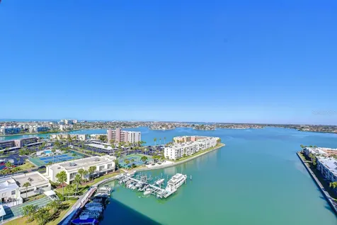 7300 Sun Island Drive S South Pasadena FL 33707