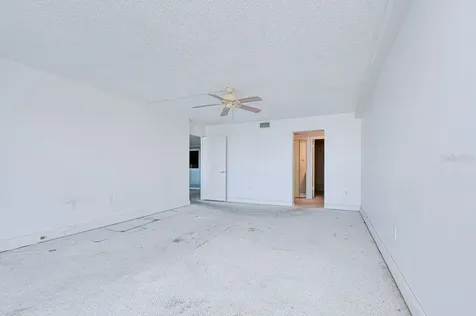 7300 Sun Island Drive S South Pasadena FL 33707