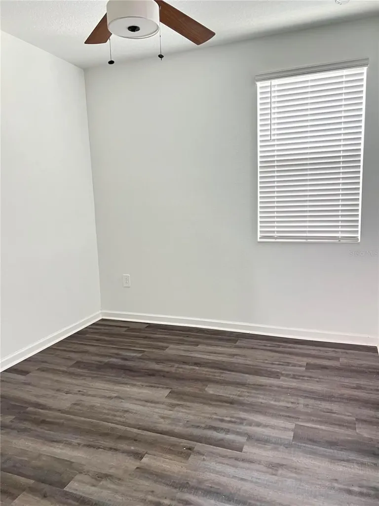 2361 Volunteer Avenue Kissimmee FL 34744