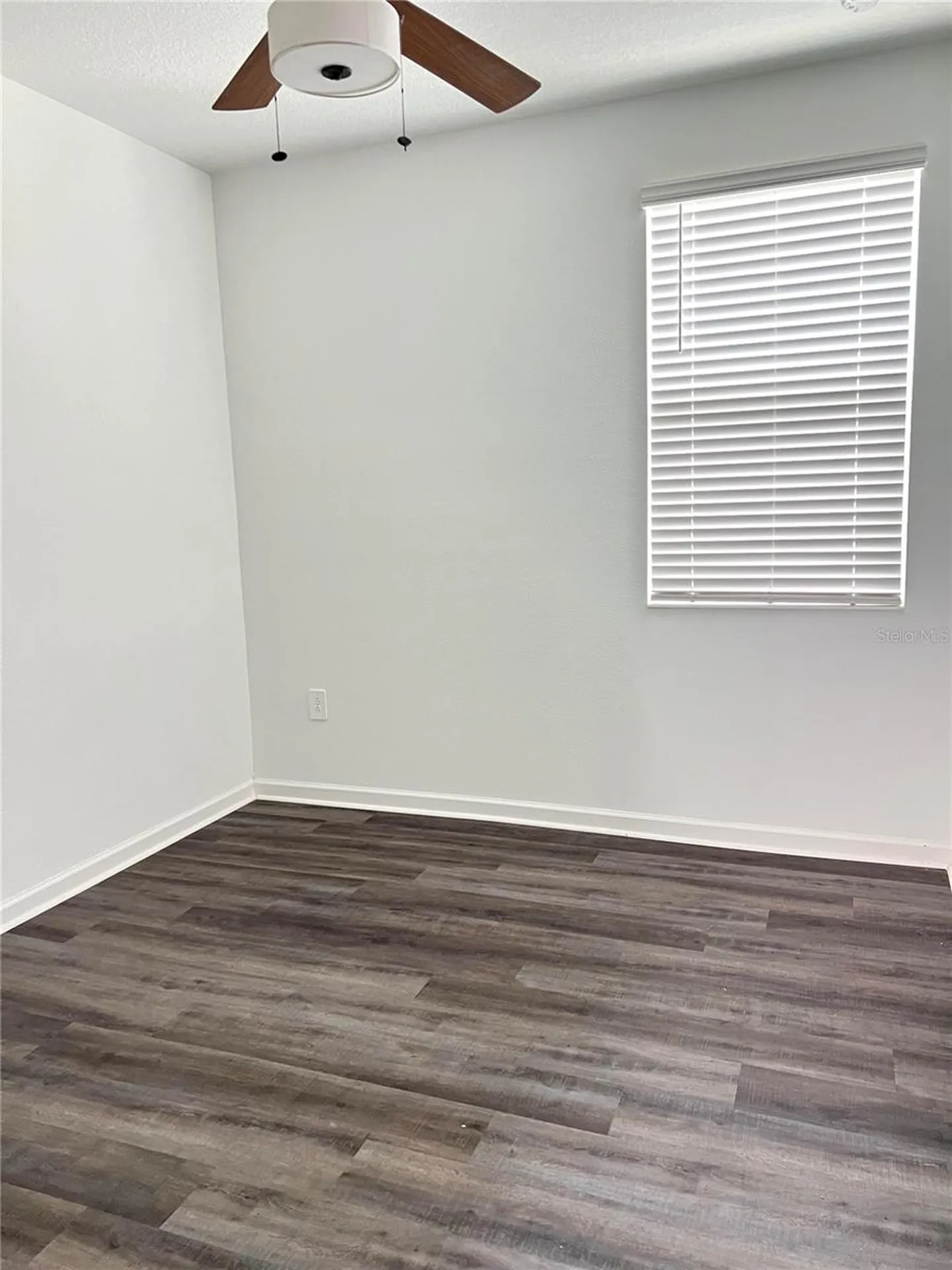 2361 Volunteer Avenue Kissimmee FL 34744