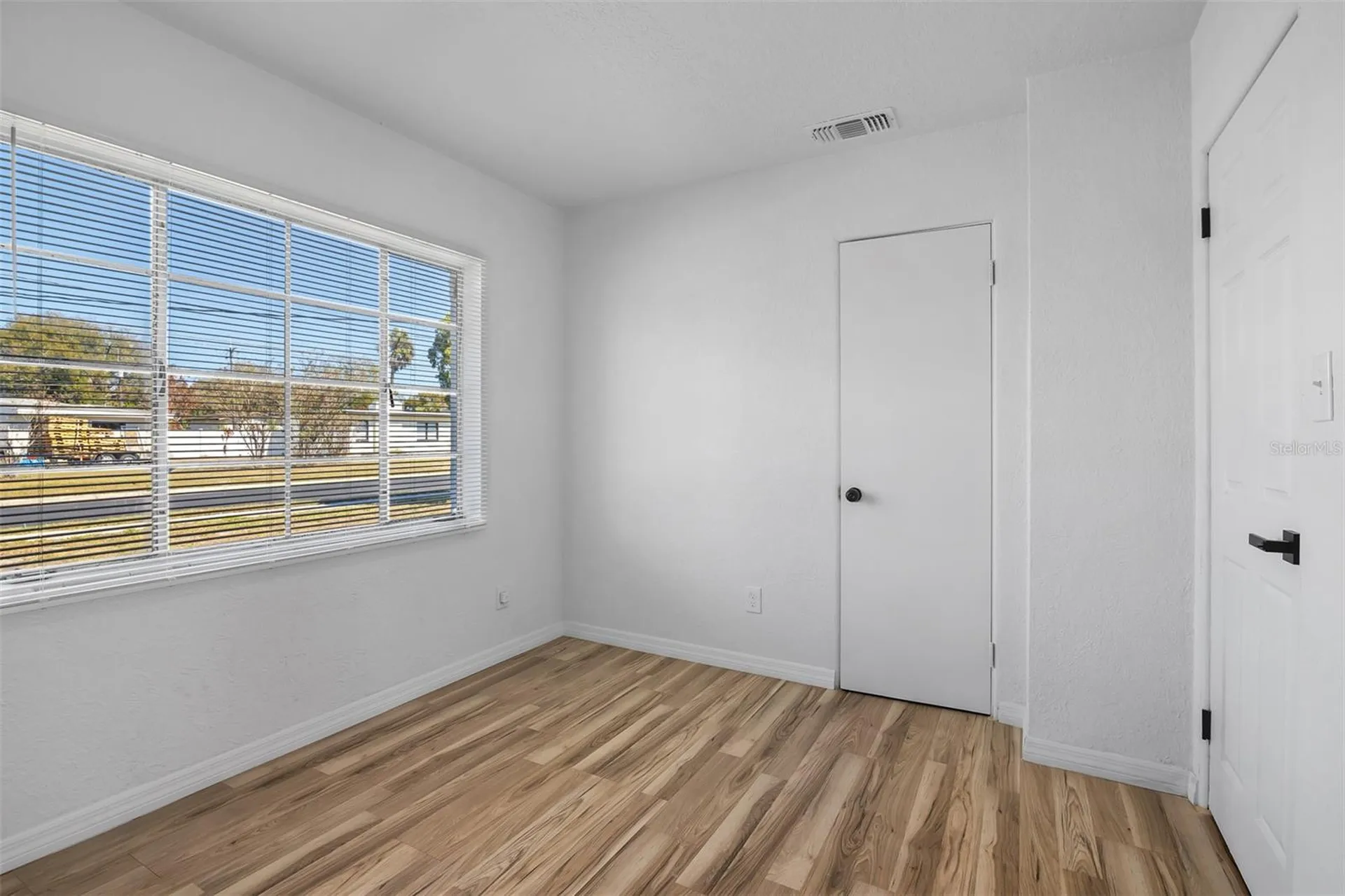 6146 Dahlia Drive Orlando FL 32807