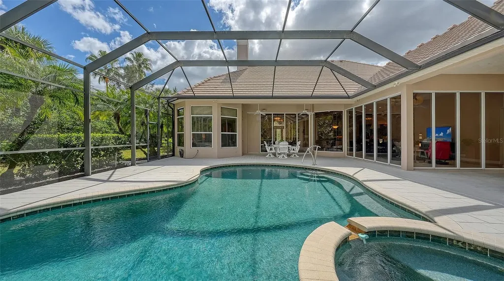 6903 Winners Circle Lakewood Ranch FL 34202