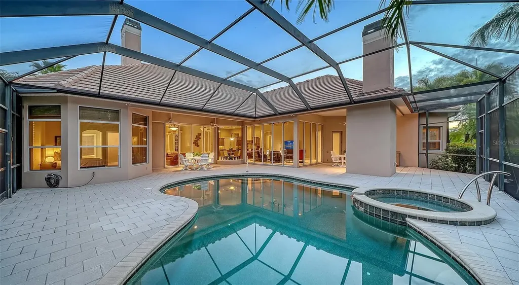 6903 Winners Circle Lakewood Ranch FL 34202