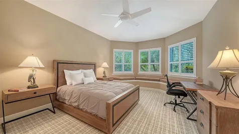 6903 Winners Circle Lakewood Ranch FL 34202
