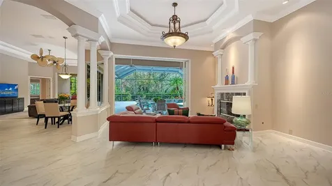 6903 Winners Circle Lakewood Ranch FL 34202