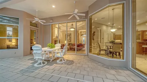 6903 Winners Circle Lakewood Ranch FL 34202