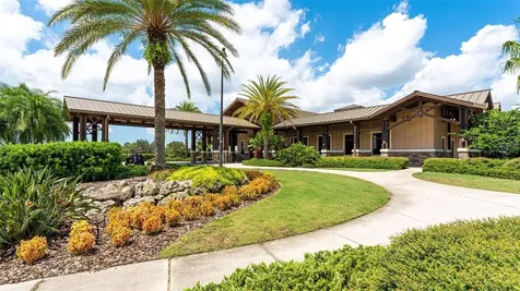 6903 Winners Circle Lakewood Ranch FL 34202