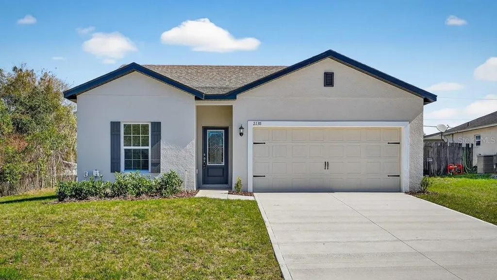 2138 E Hyde Drive Deltona FL 32738