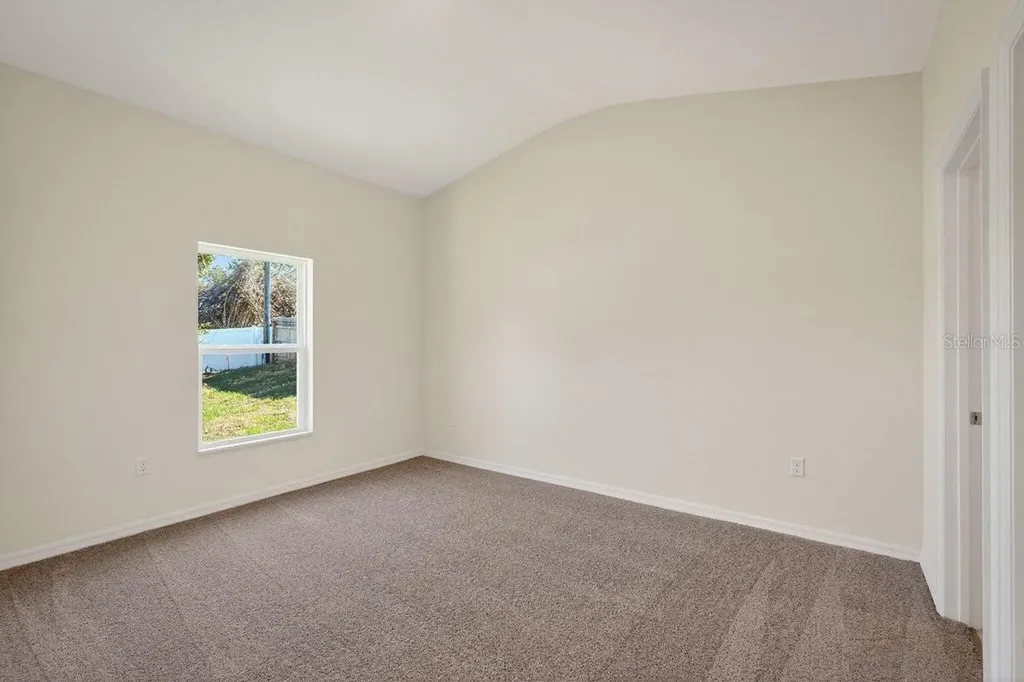 2138 E Hyde Drive Deltona FL 32738