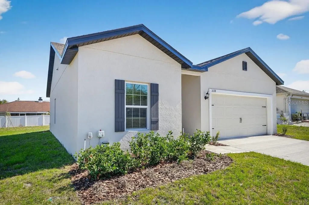 2138 E Hyde Drive Deltona FL 32738