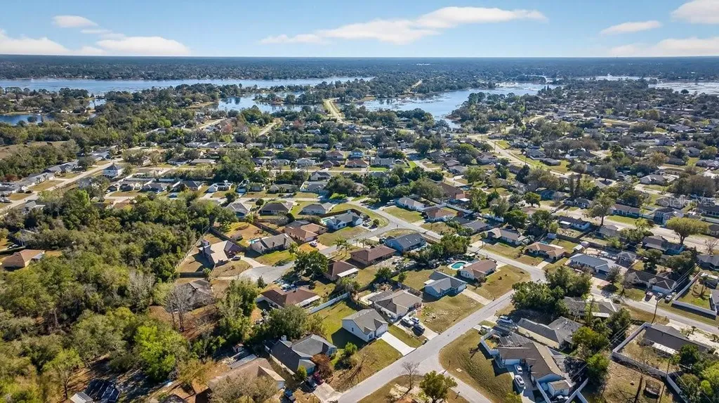2138 E Hyde Drive Deltona FL 32738