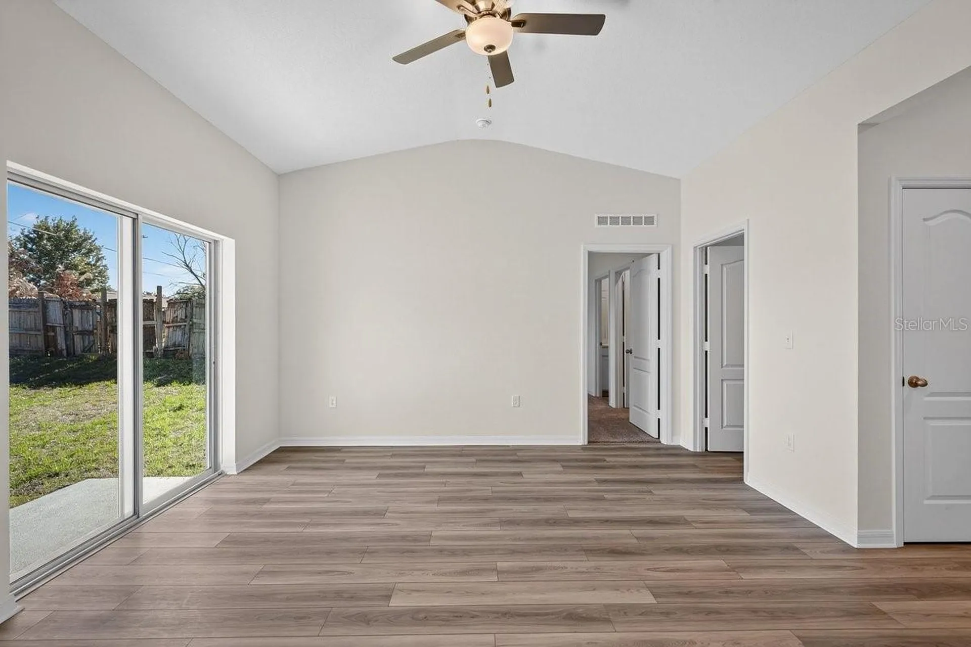 2138 E Hyde Drive Deltona FL 32738