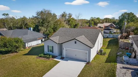 2138 E Hyde Drive Deltona FL 32738