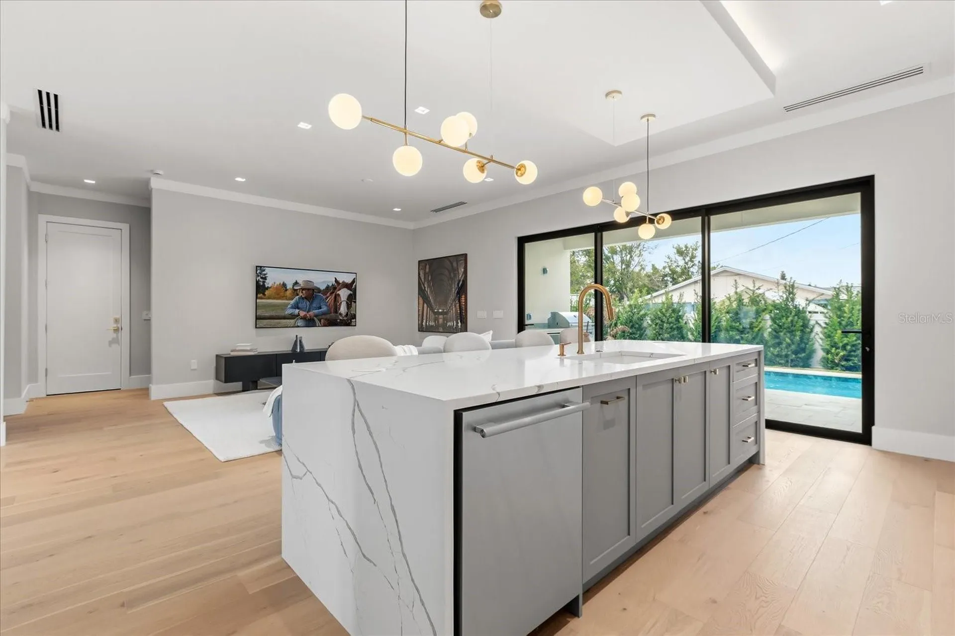 2415 Laura Place Orlando FL 32803