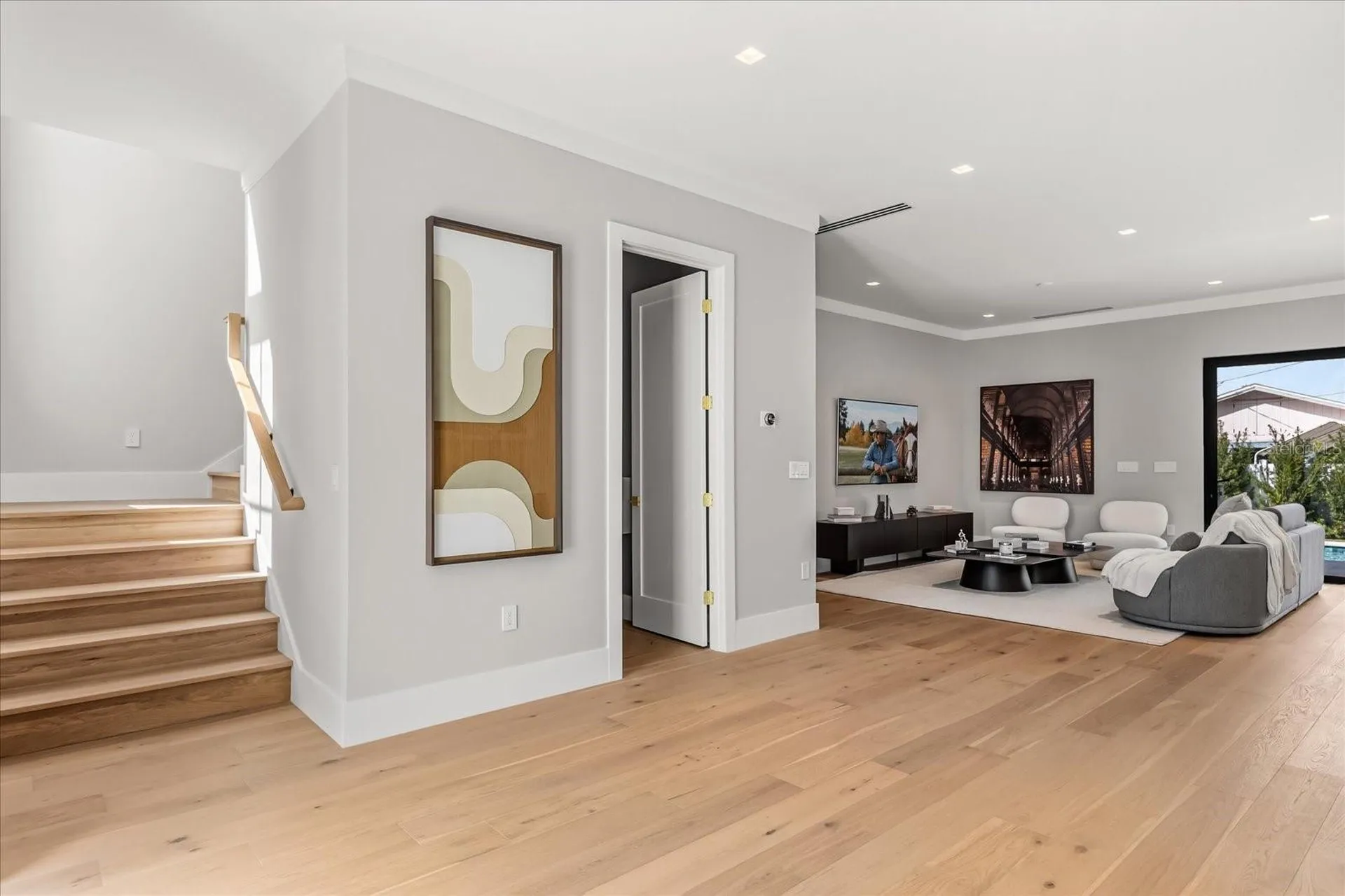 2415 Laura Place Orlando FL 32803