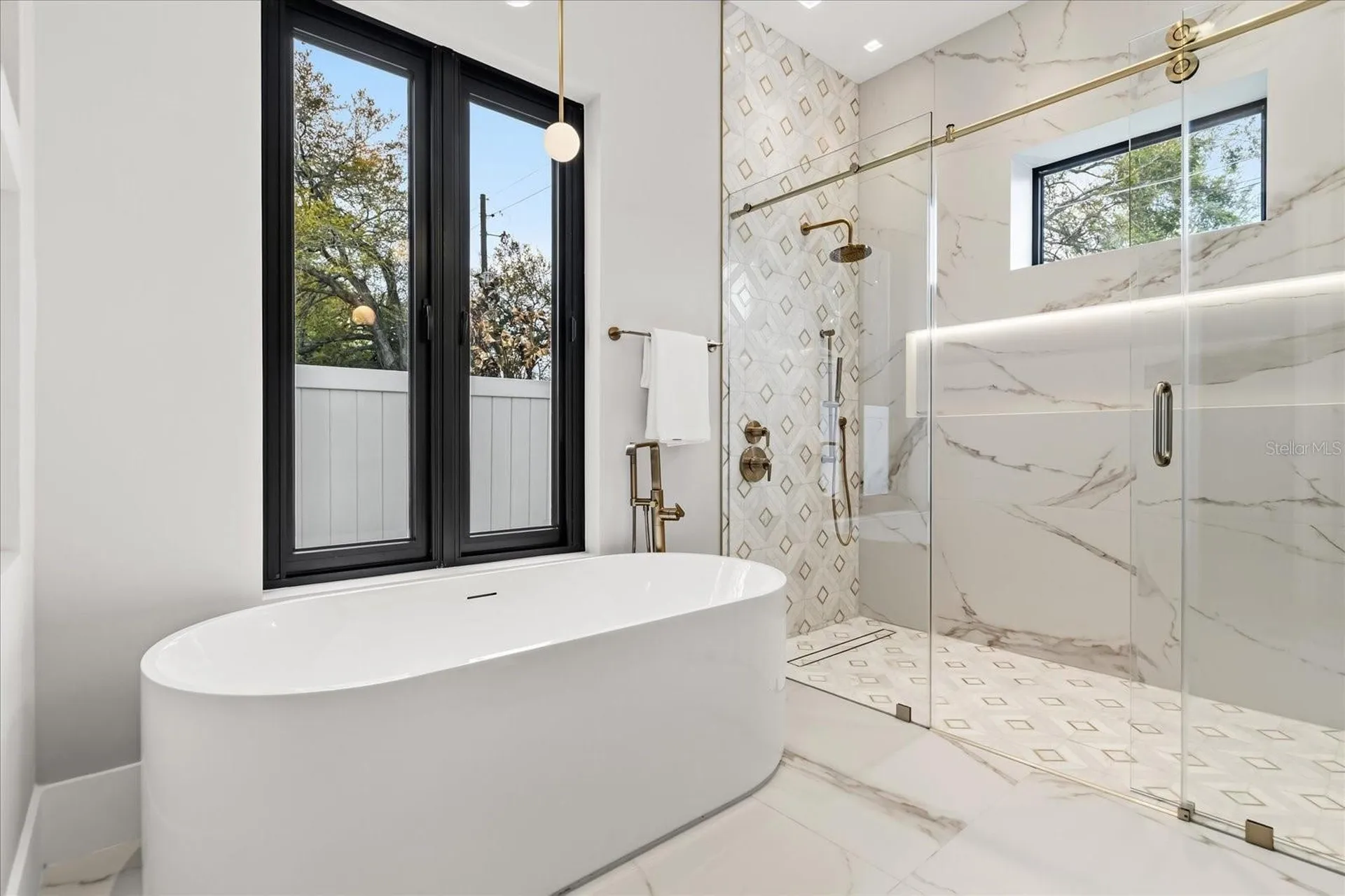 2415 Laura Place Orlando FL 32803