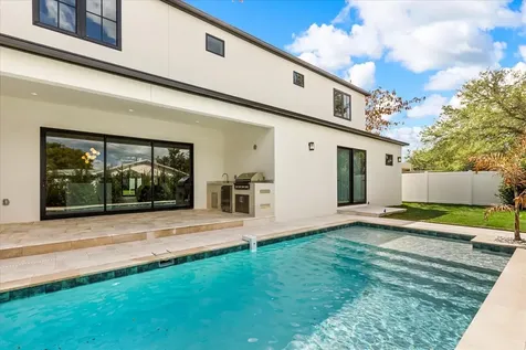 2415 Laura Place Orlando FL 32803