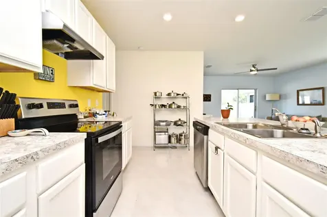 1239 Berry Lane Davenport FL 33837