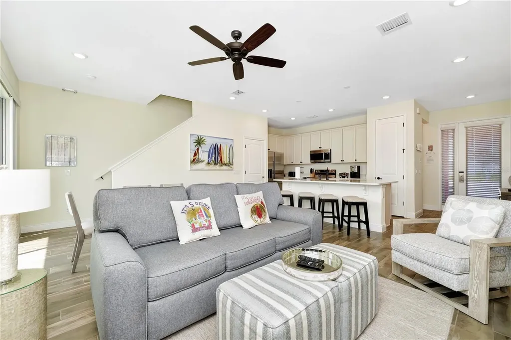 8189 Surf Street Kissimmee FL 34747