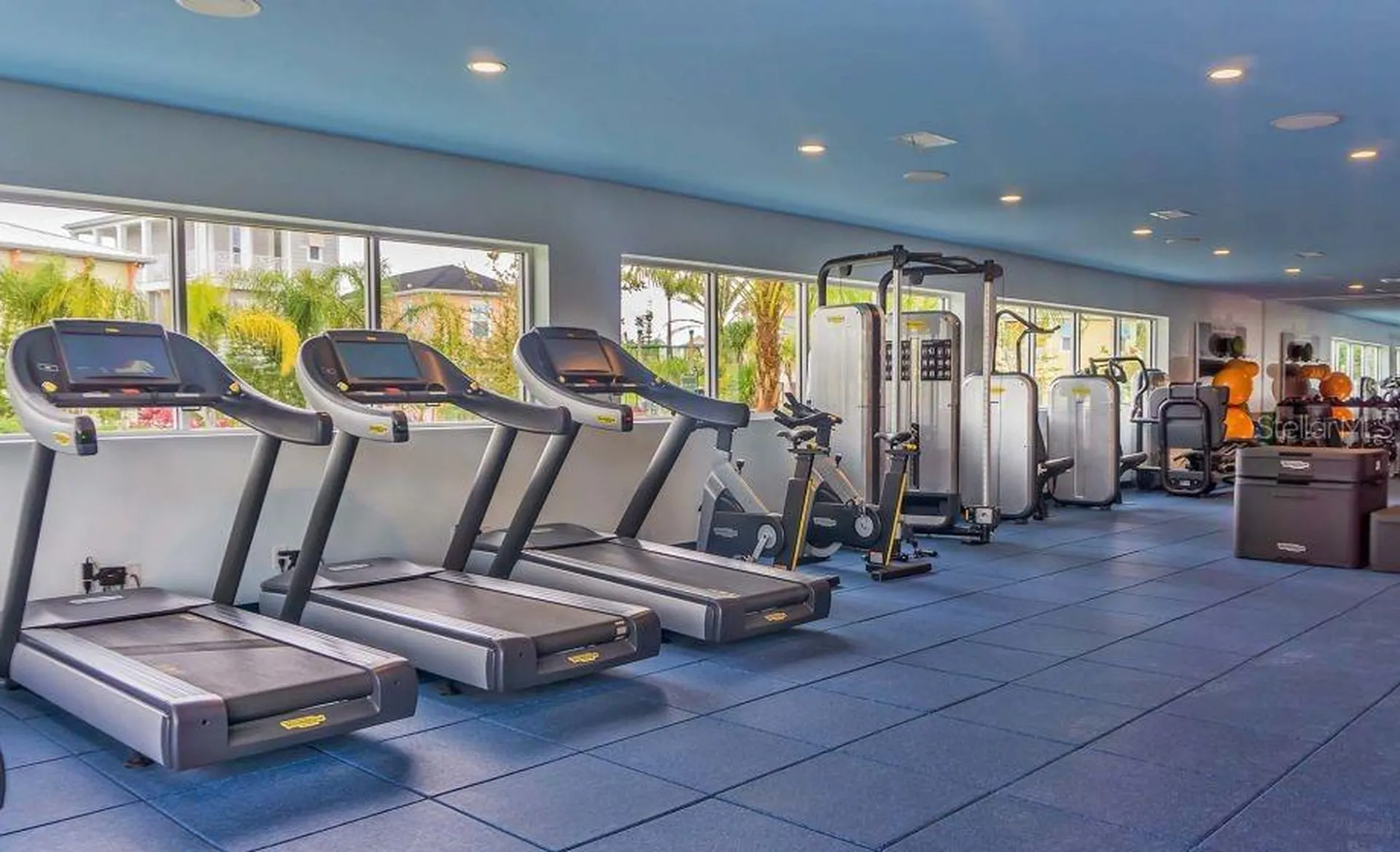 8189 Surf Street Kissimmee FL 34747