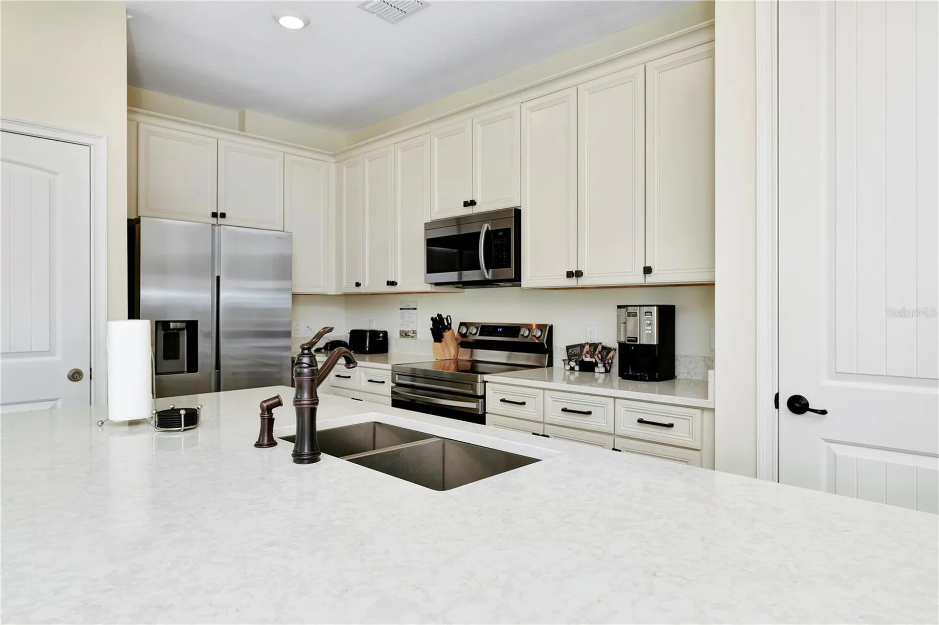 8189 Surf Street Kissimmee FL 34747