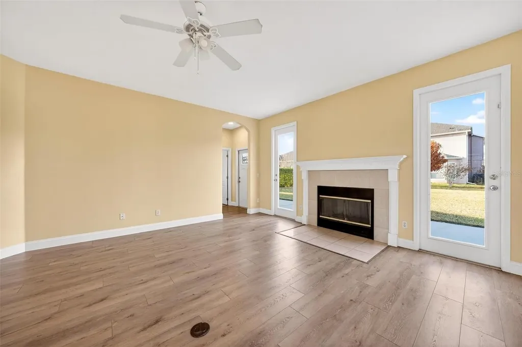 18172 Thornhill Grand Circle Orlando FL 32820