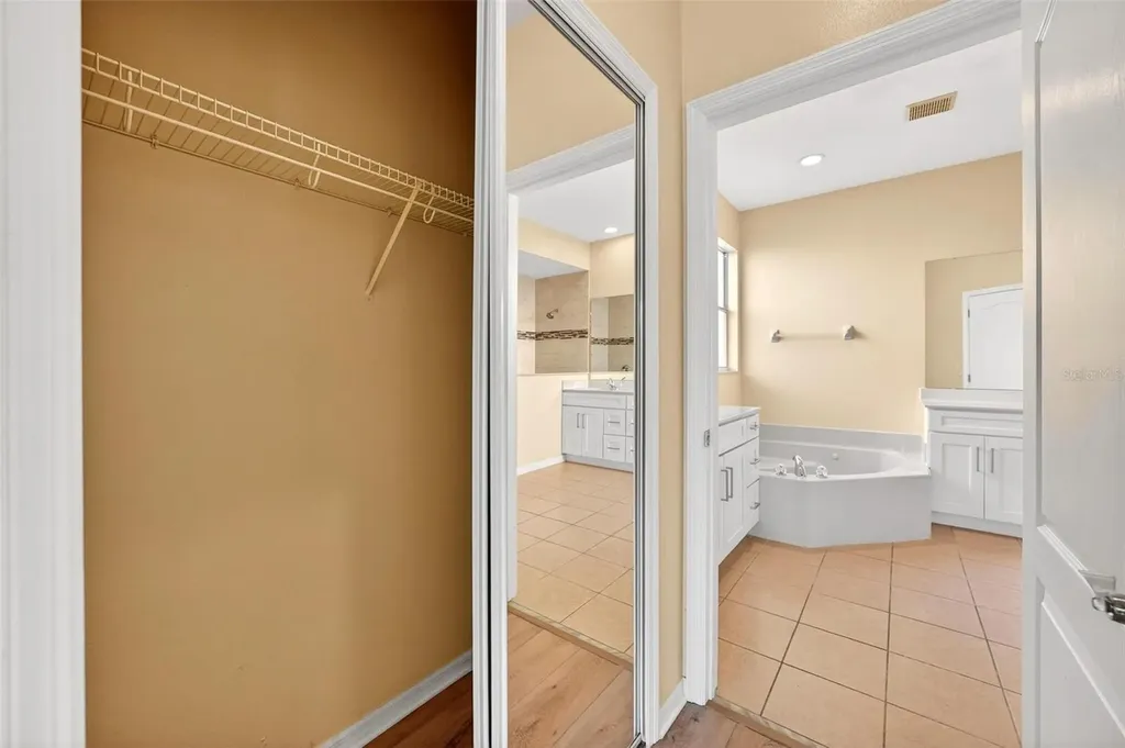 18172 Thornhill Grand Circle Orlando FL 32820